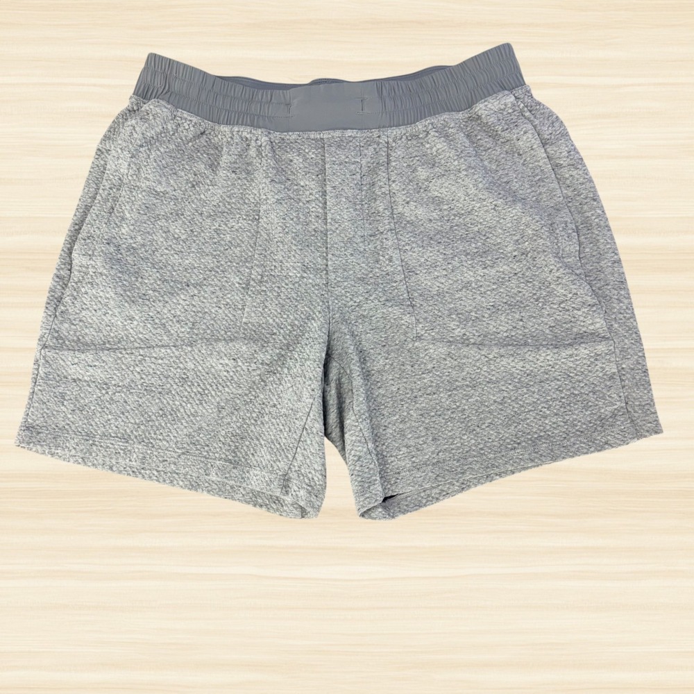Lululemon At Ease Shorts 7 Heathered Gray Textured Knit Drawstring Gym Mens XL
